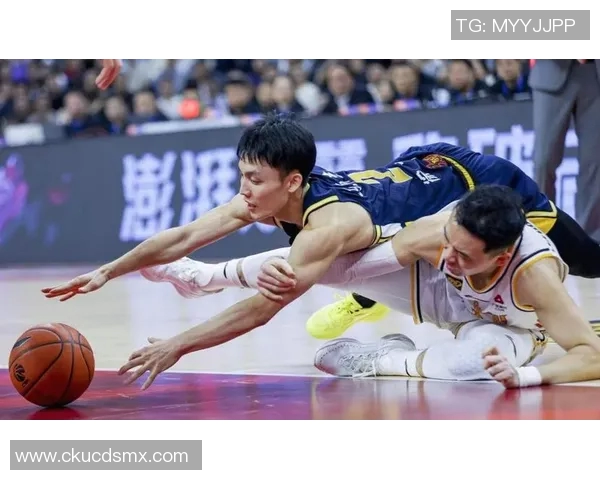 篮球明星进攻集锦精彩瞬间回顾展现绝妙技巧与无与伦比的得分能力